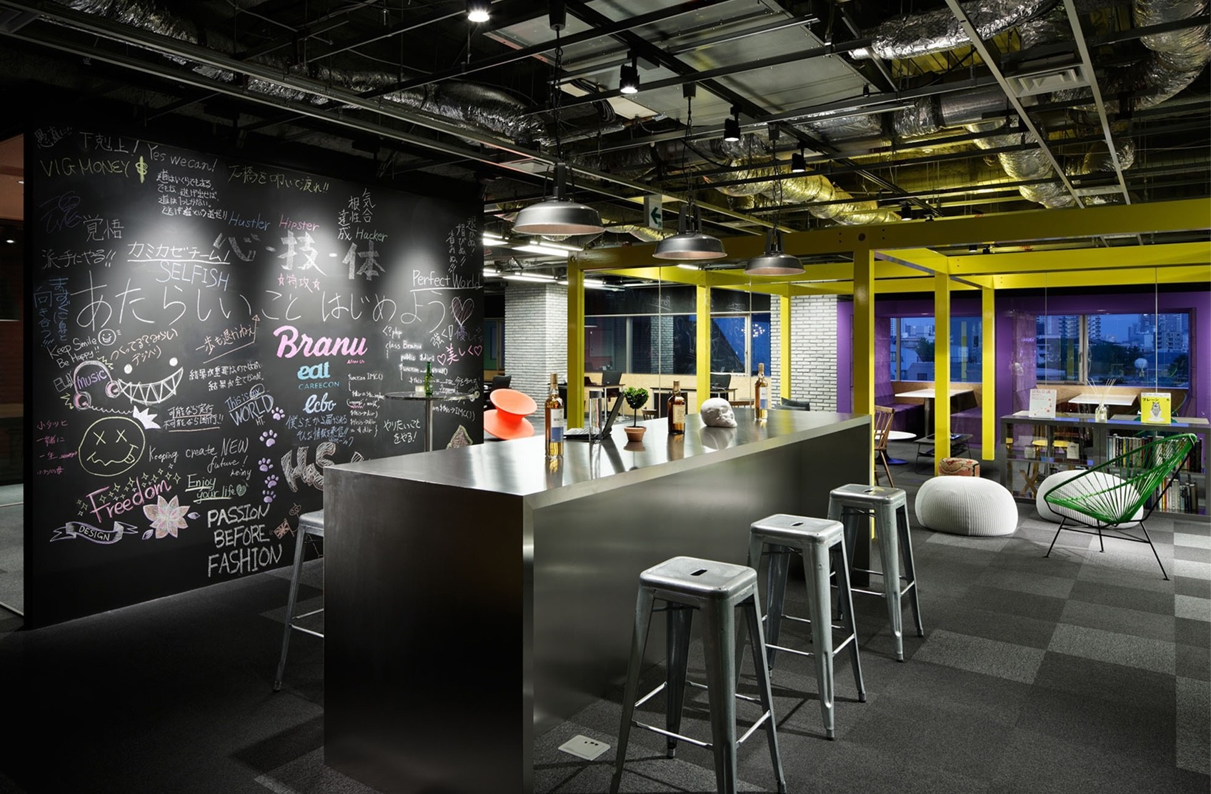 BRANU社内の様子